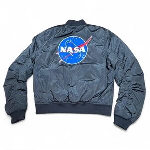 Black NASA bomber jacket with classic MA-1 inspired silhouette ๐ forever 21
